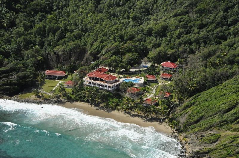 Resort - Caribbean - Grenada - touchdown.co.uk